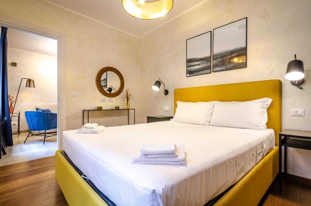 Goito Luxury Apartment, In The Historical Center Bologna Exterior foto