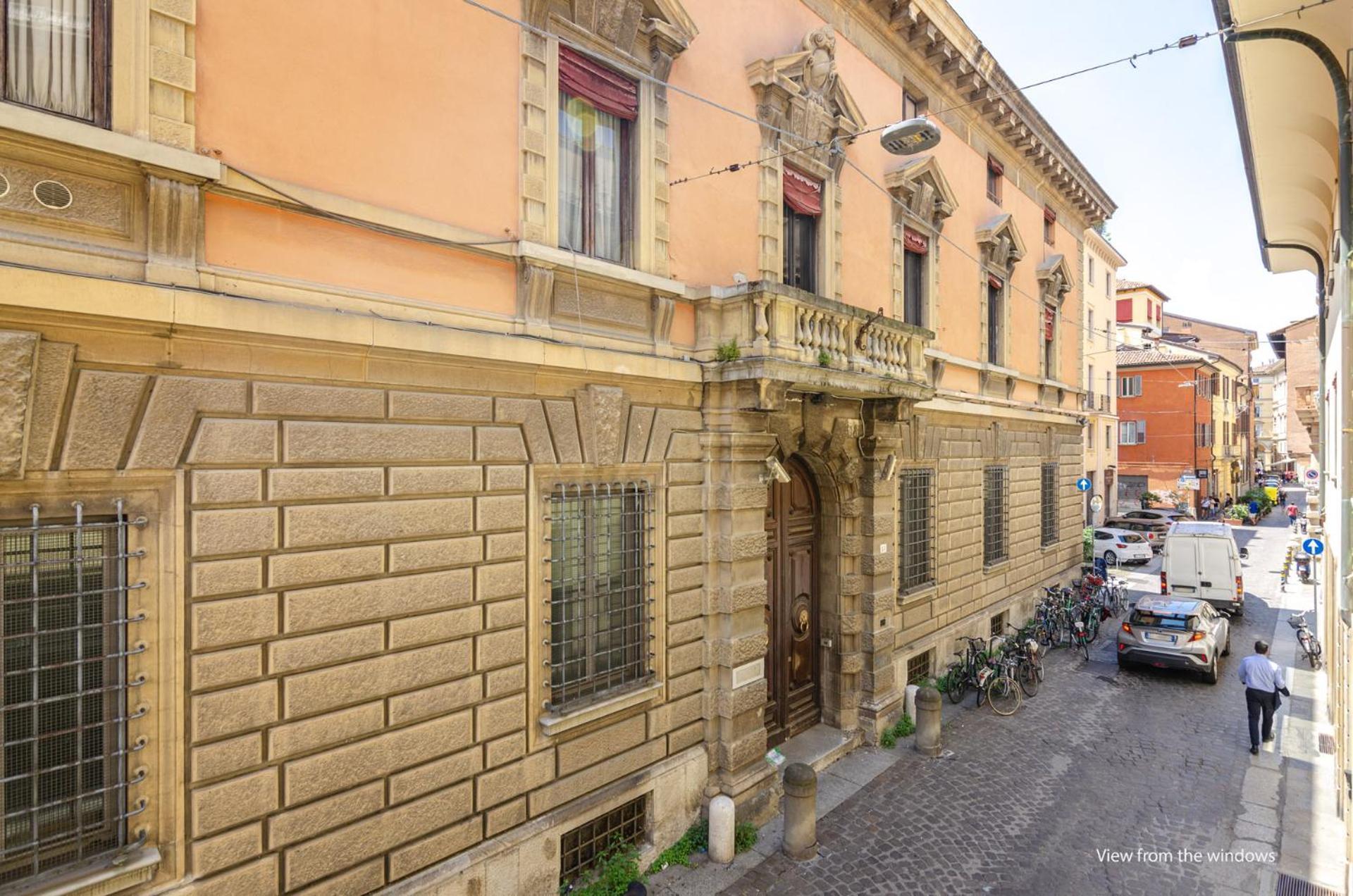 Goito Luxury Apartment, In The Historical Center Bologna Exterior foto